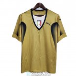 Camiseta Italia Retro 2006 Golden