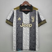 Camiseta Juventus Moschino Concept Design 2021/2022